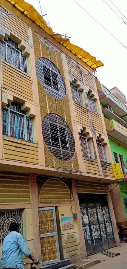 Hostel Relax Homestay Gaya Exterior photo